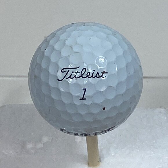 Titleist Pro V1 Golf Ball - Duffing For Dollars Tournament - Fearless Records - Picture 4 of 4